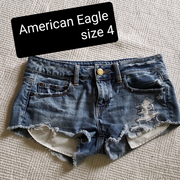 American eagle size distressed denim shorts